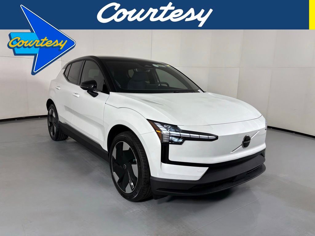 New 2026 Volvo EX30 Plus w/ Protection Package
