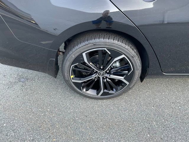 New 2025 Nissan Altima 2.5 SR w/ SR Premium Package image 7