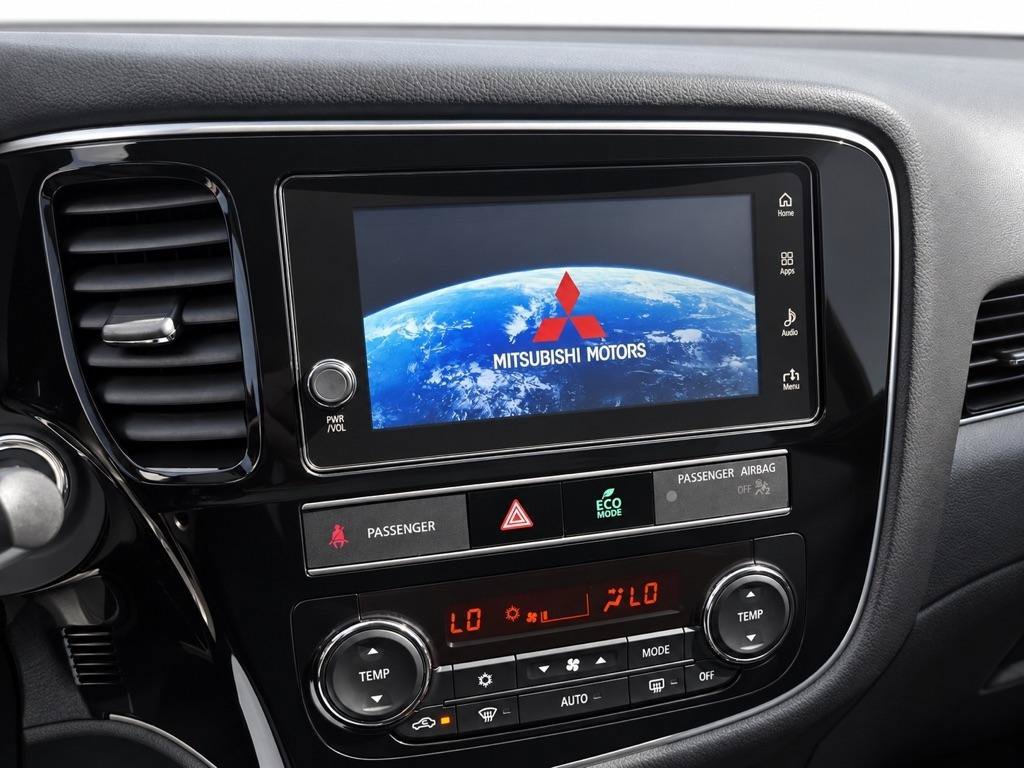Used 2019 Mitsubishi Outlander SE AWD/4WD image 13