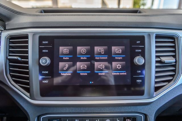 Used 2019 Volkswagen Atlas SE w/ Towing Package image 21