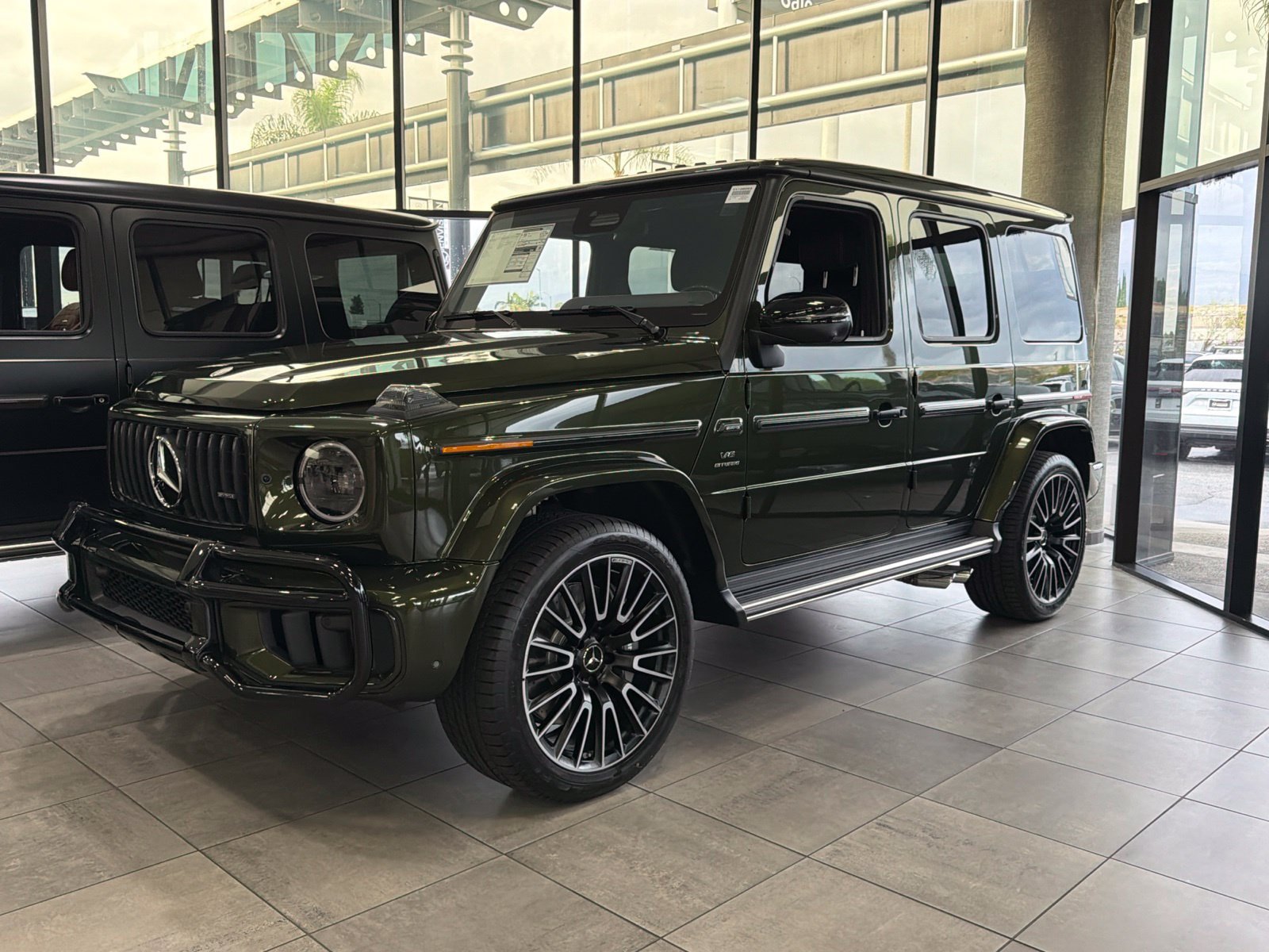 New 2027 Mercedes-Benz G 63 AMG 4MATIC image 4