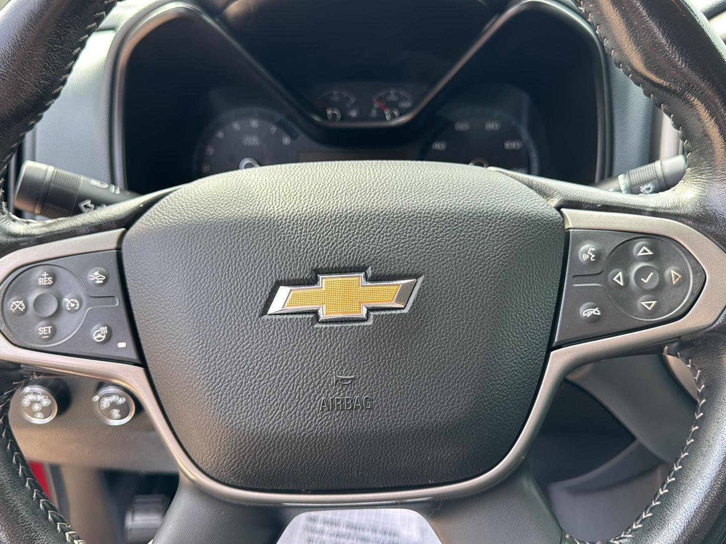 Used 2021 Chevrolet Colorado Z71 w/ Safety Package image 11