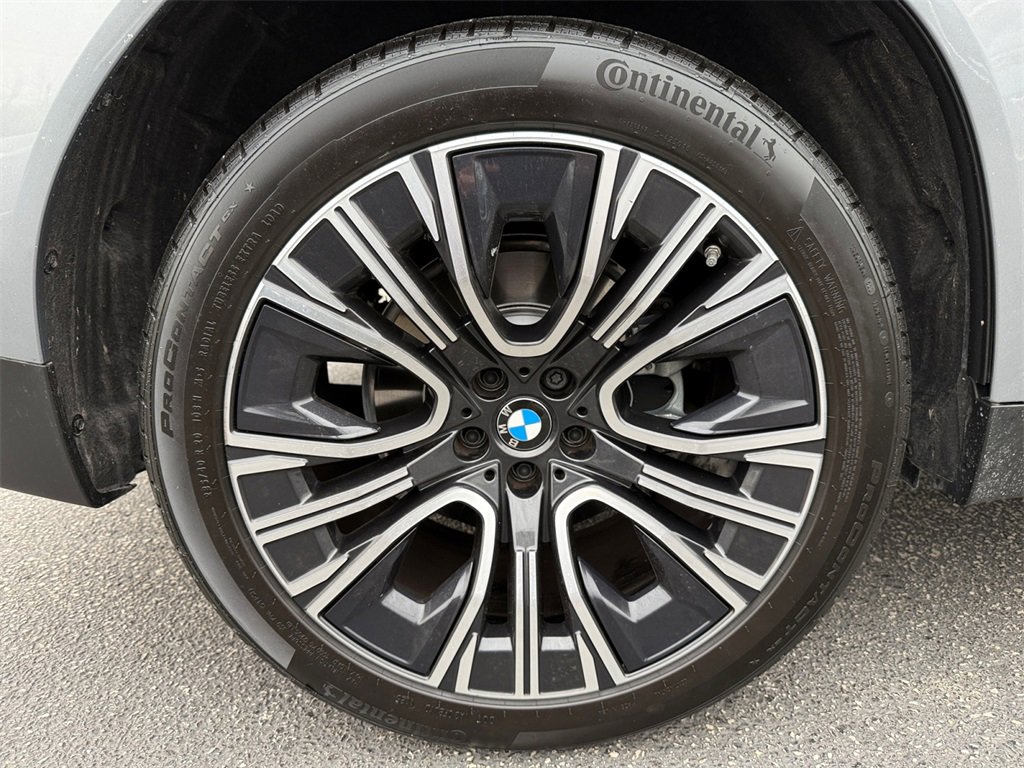 Used 2025 BMW X3 xDrive30i w/ Premium Package image 17