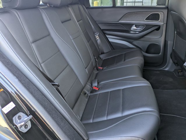 Used 2025 Mercedes-Benz GLE 350 4MATIC image 21