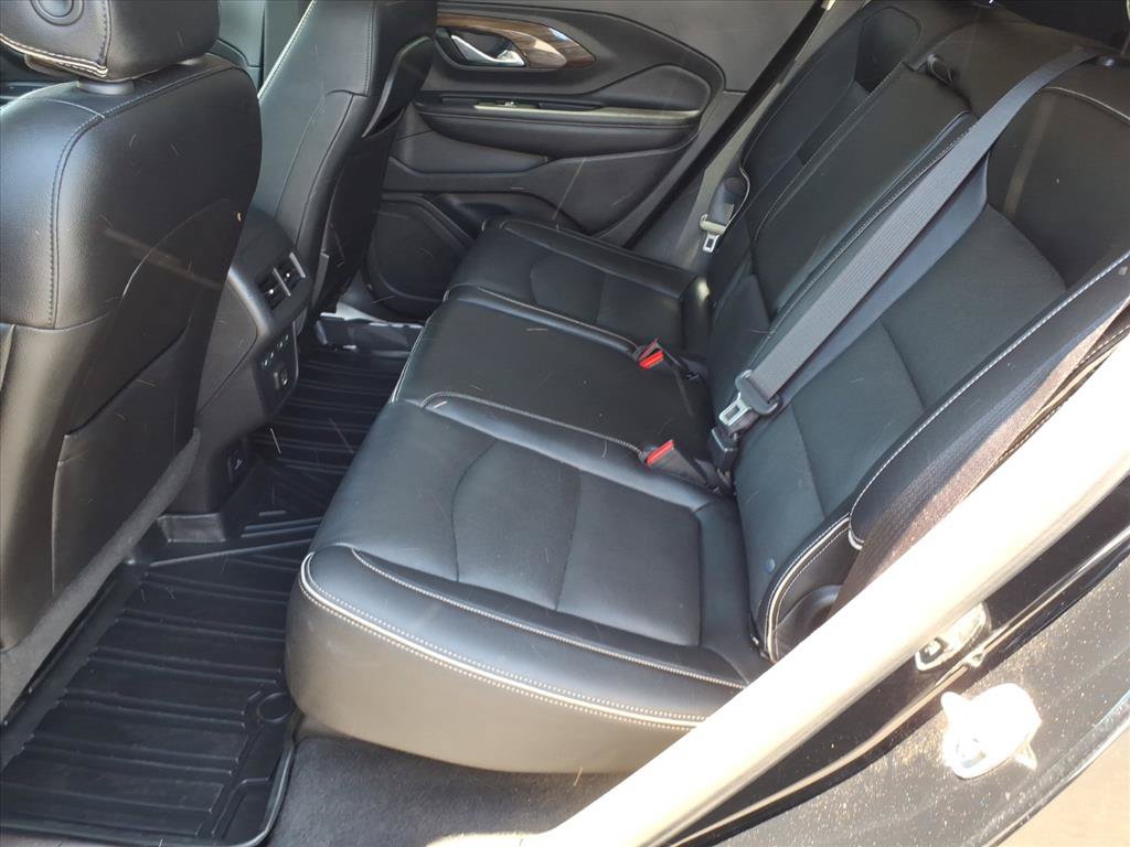 Used 2020 GMC Terrain Denali w/ Denali Premium Package FWD image 7