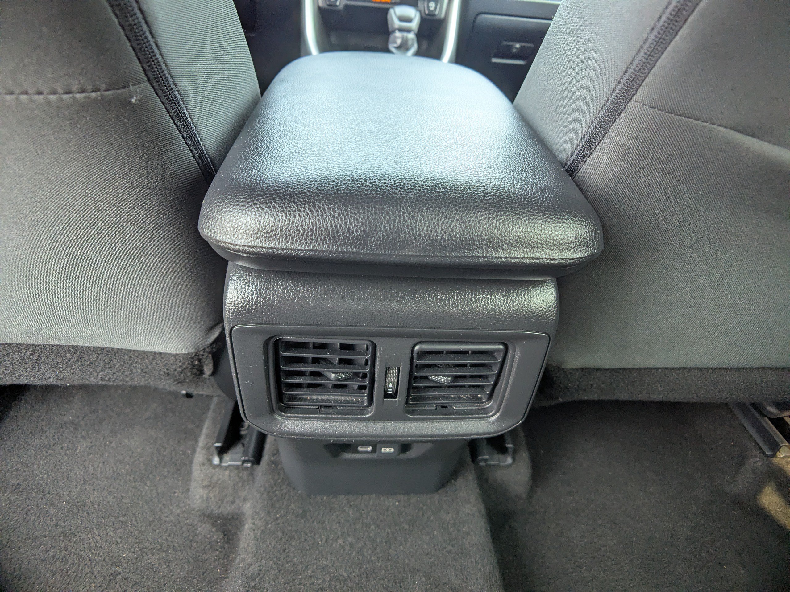Used 2023 Toyota RAV4 XLE FWD image 13