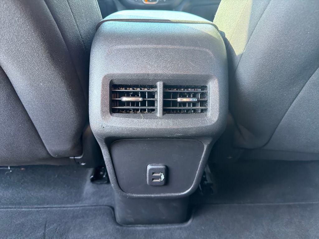 Used 2019 Chevrolet Equinox LT image 42