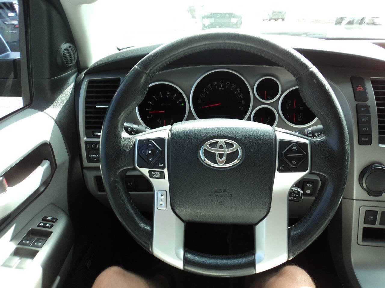 Used 2014 Toyota Sequoia Limited image 12