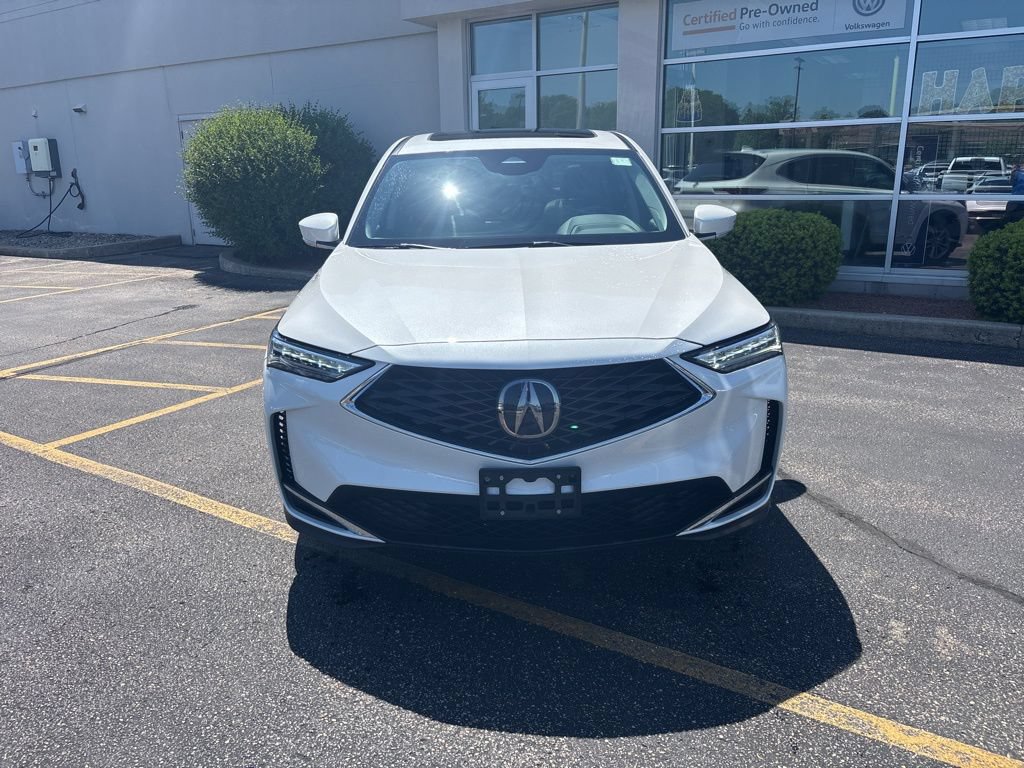Used 2025 Acura MDX SH-AWD image 2