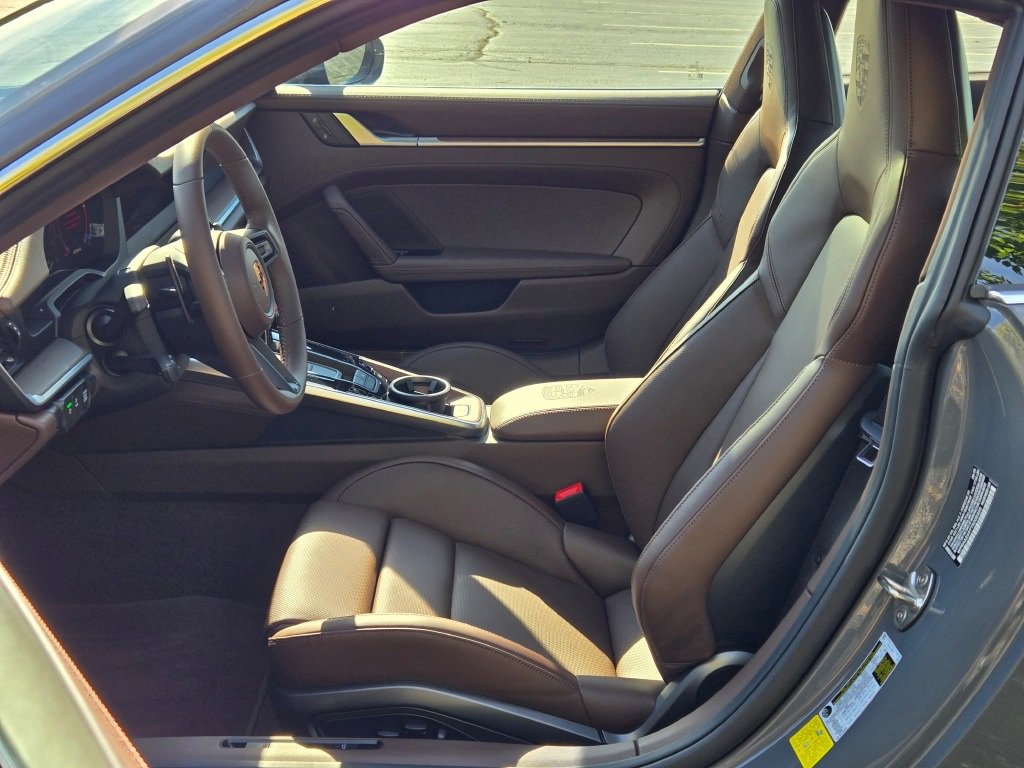 New 2026 Porsche 911 Carrera image 18