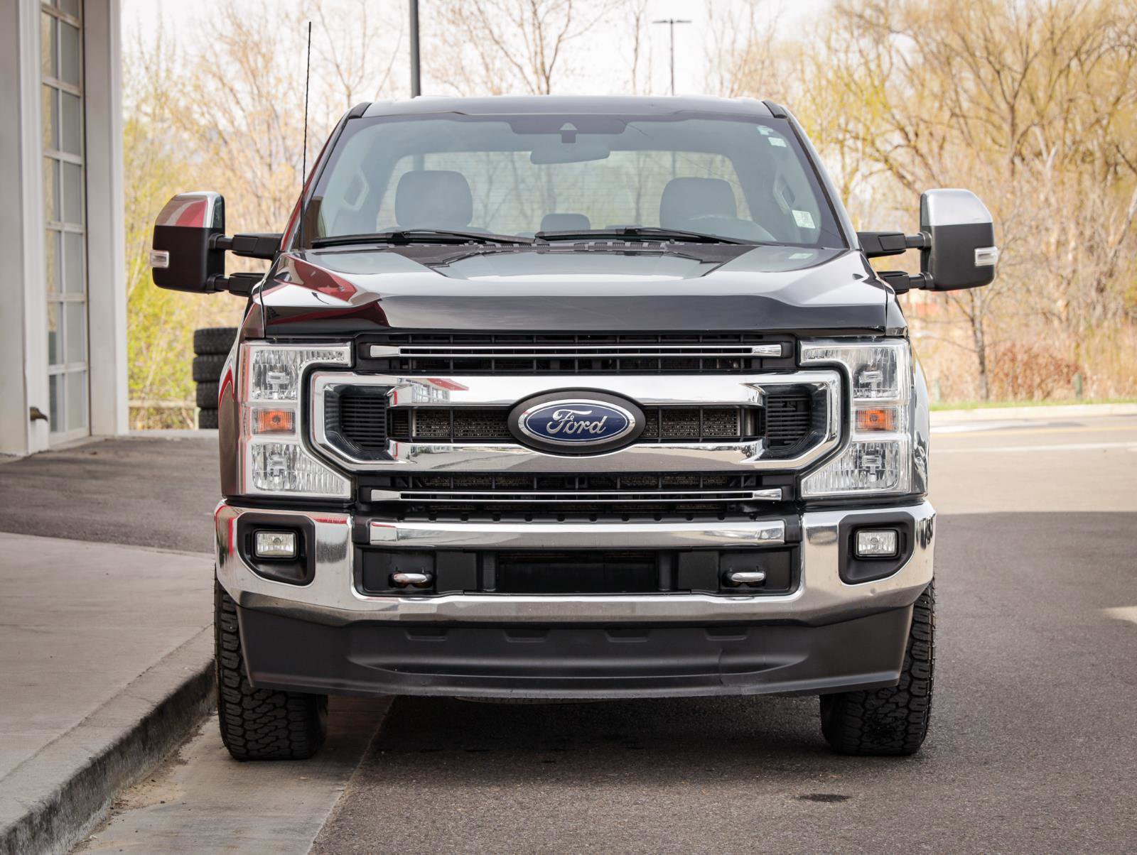 Used 2022 Ford F350 XLT w/ XLT Premium Package image 9