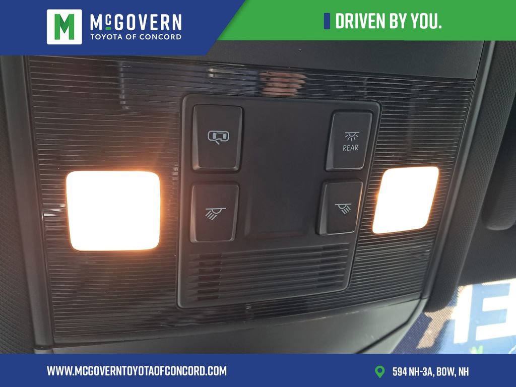 Used 2024 Volkswagen Jetta Sport image 26