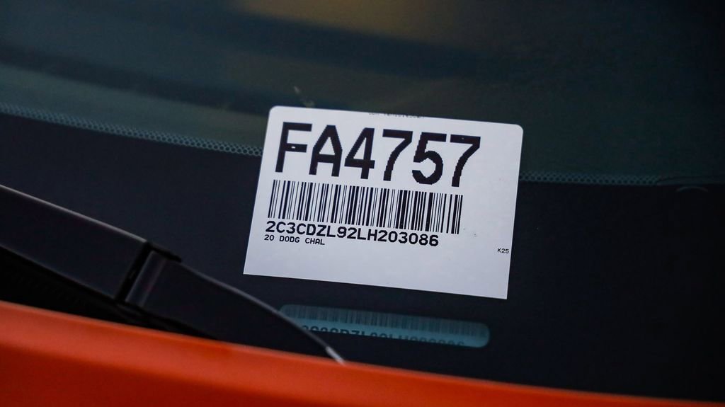 Used 2020 Dodge Challenger SRT Hellcat Redeye image 29