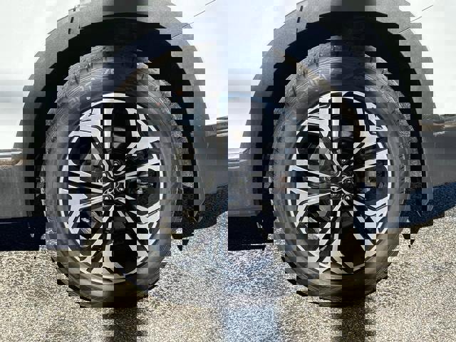 Used 2020 Hyundai Santa Fe Limited image 27