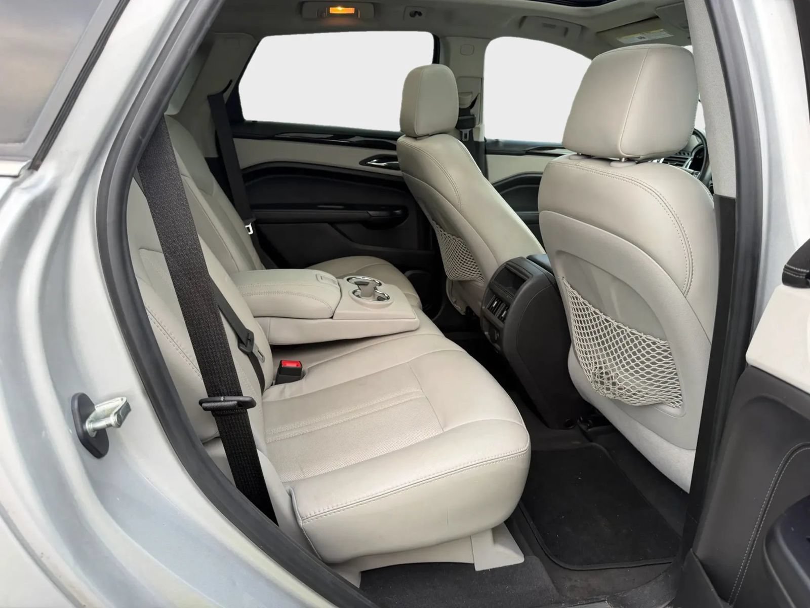 Used 2014 Cadillac SRX Luxury w/ Driver Awareness Package FWD image 21