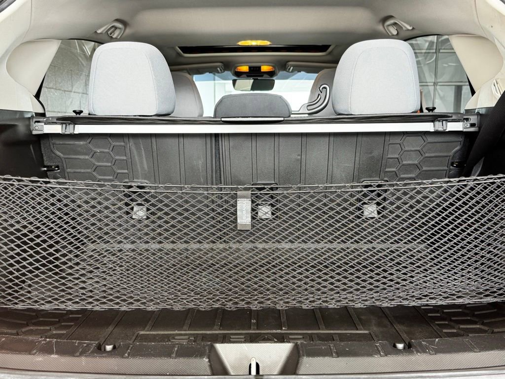 Used 2019 Subaru Crosstrek 2.0i Premium w/ Moonroof Package image 9