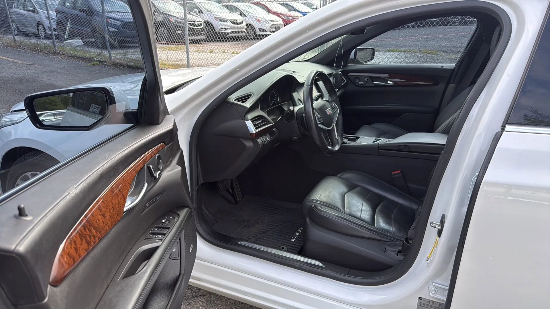 Used 2018 Cadillac CT6 3.6 AWD image 22