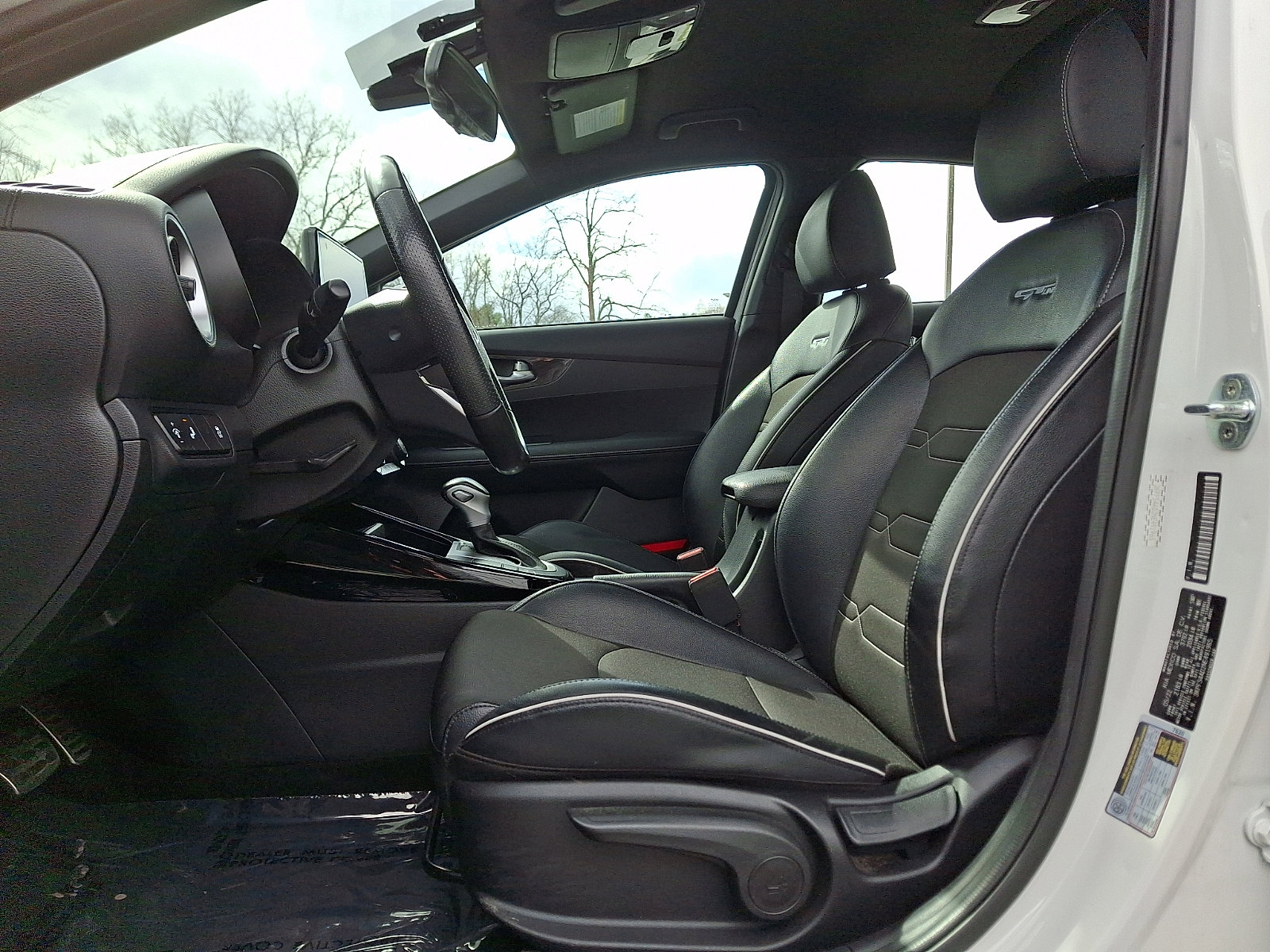 Used 2022 Kia Forte GT-Line FWD image 13