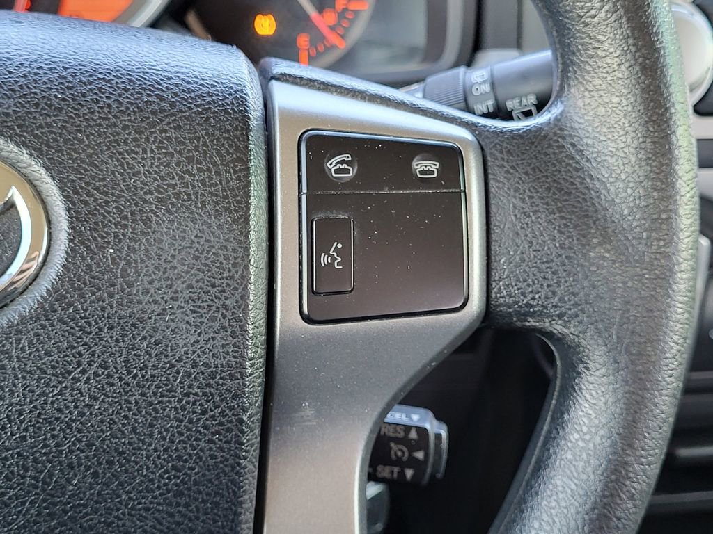Used 2013 Toyota 4Runner SR5 RWD image 18