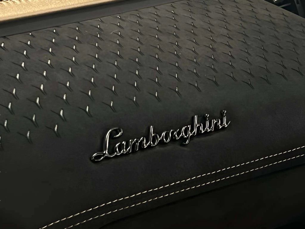 Used 2022 Lamborghini Aventador LP 780-4 Ultimae image 10