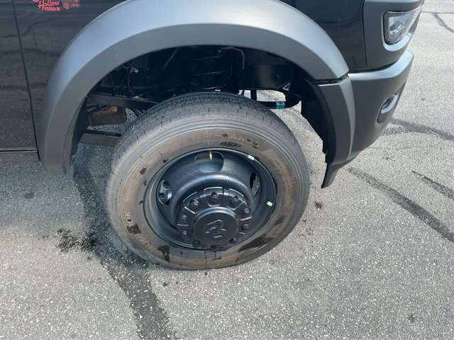 New 2026 RAM 5500 Tradesman AWD/4WD image 14