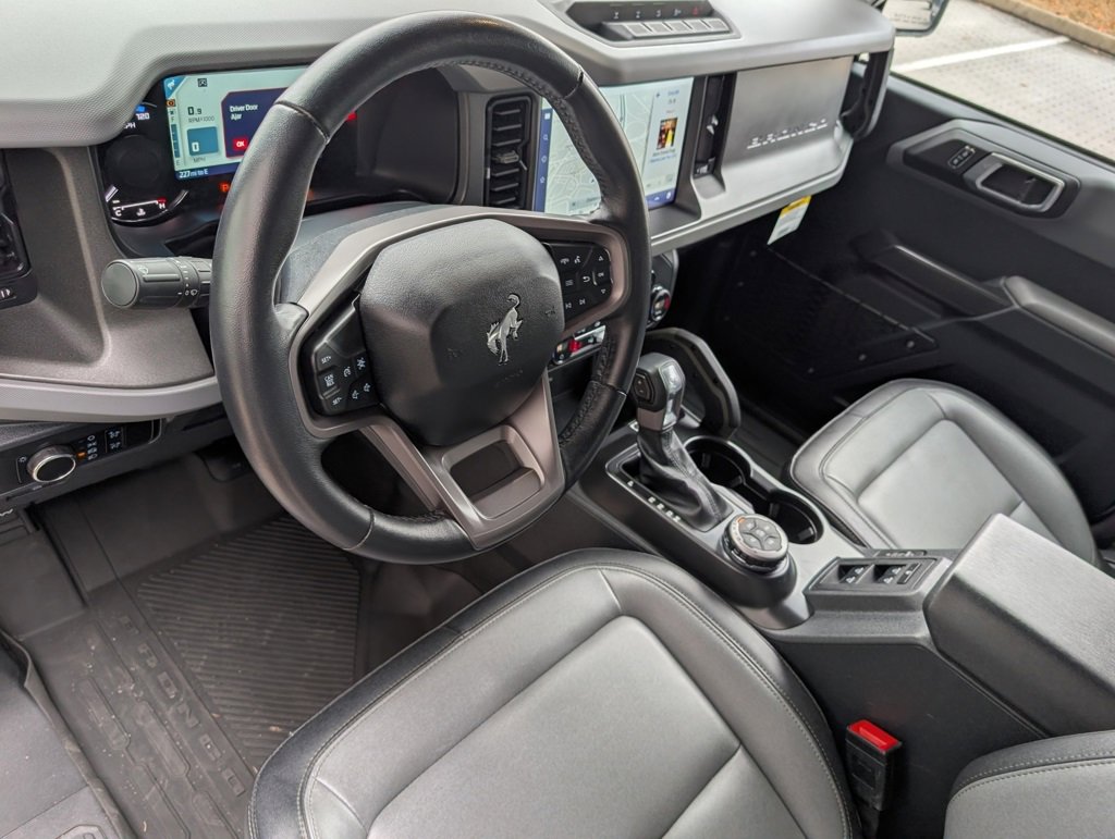 Used 2024 Ford Bronco Everglades image 4