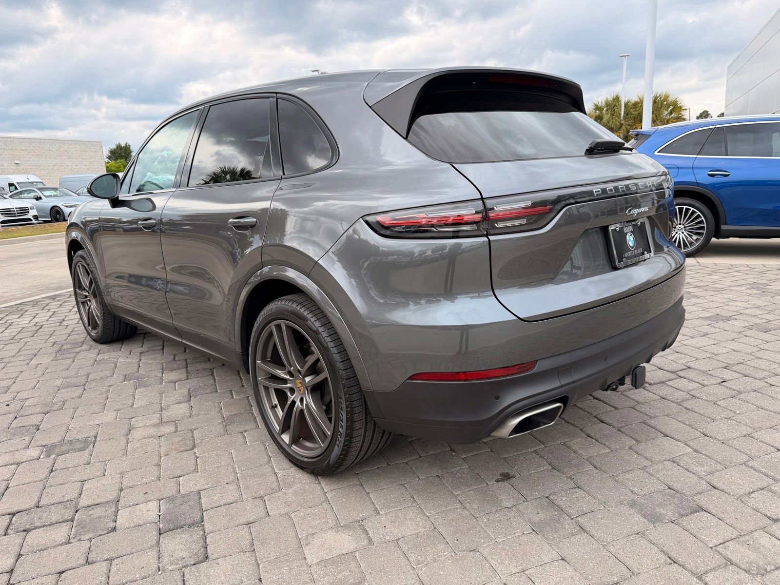 Used 2021 Porsche Cayenne AWD/4WD image 11