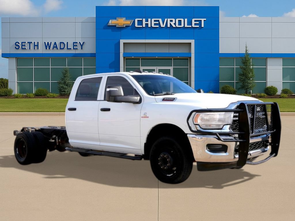 Used 2024 RAM 3500 Tradesman w/ Chrome Appearance Group AWD/4WD image 20