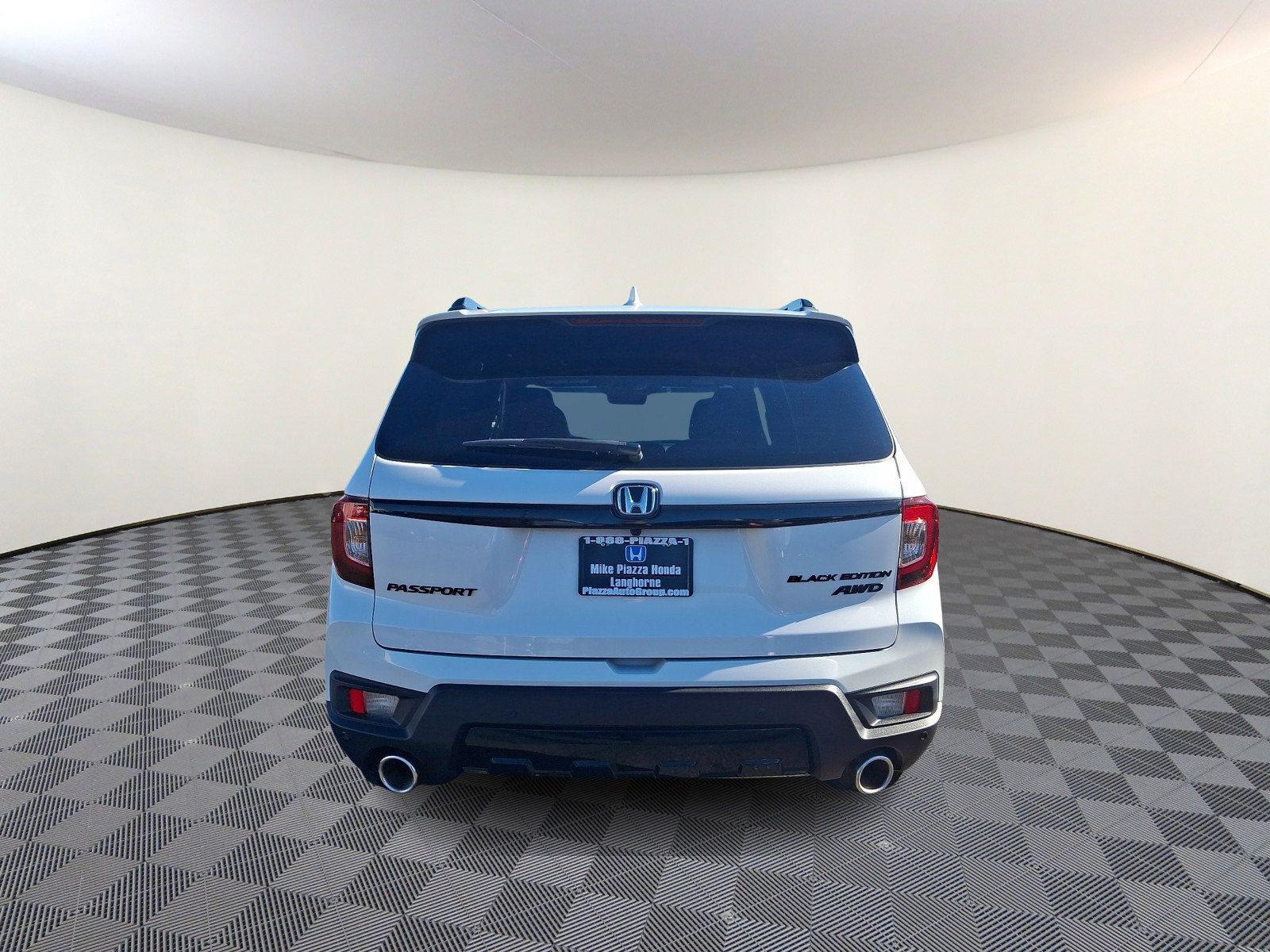 Used 2024 Honda Passport Black Edition image 6