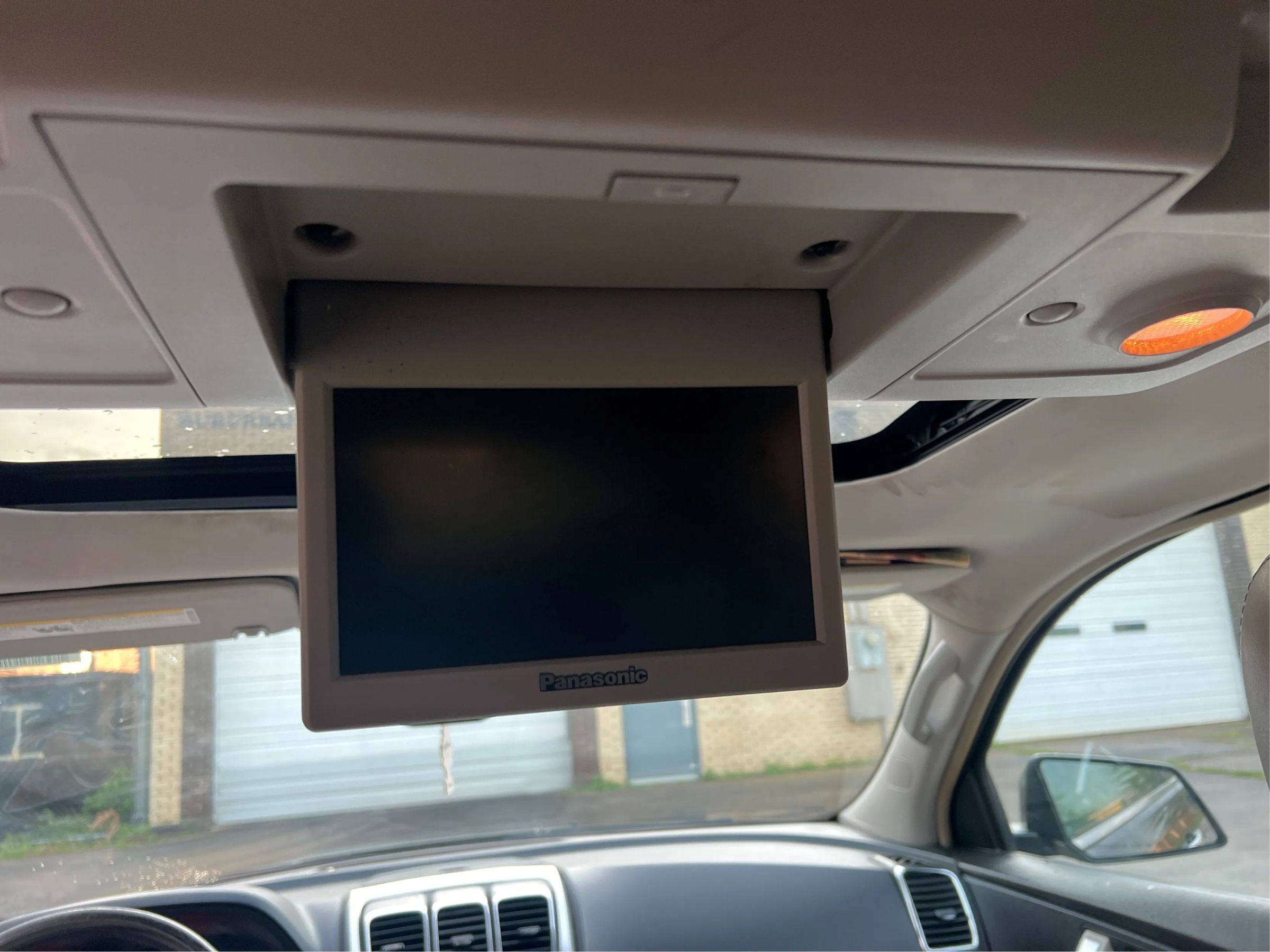 Used 2008 GMC Acadia SLT w/ Convenience Package image 28