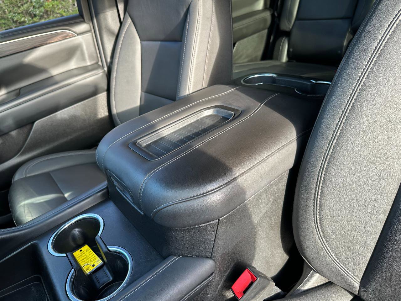Used 2022 Chevrolet Tahoe LT w/ Luxury Package image 56