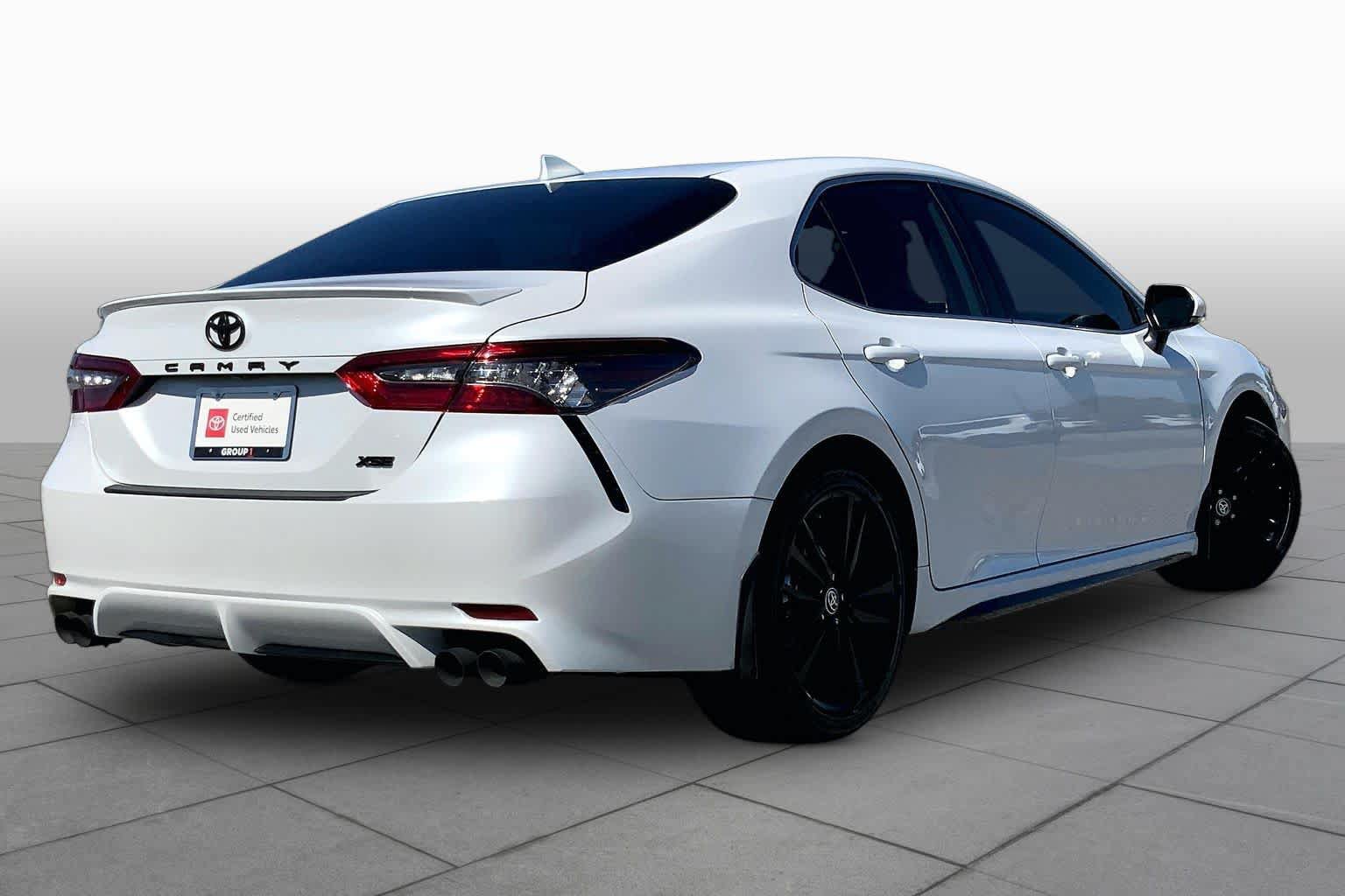 Used 2024 Toyota Camry XSE FWD image 13