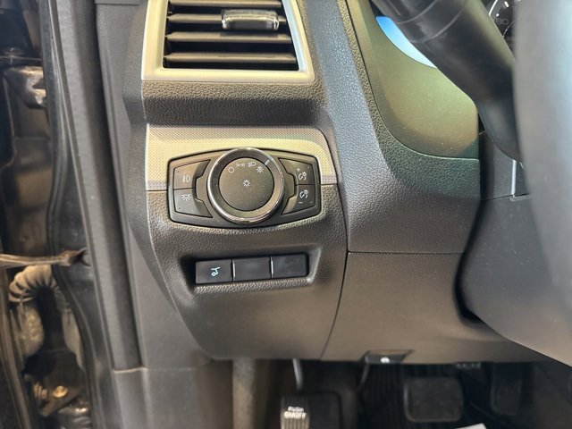 Used 2014 Ford Explorer XLT w/ Equipment Group 202A image 17