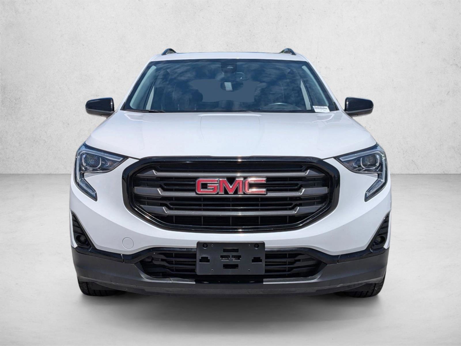 Used 2021 GMC Terrain SLT w/ Elevation Edition FWD image 2