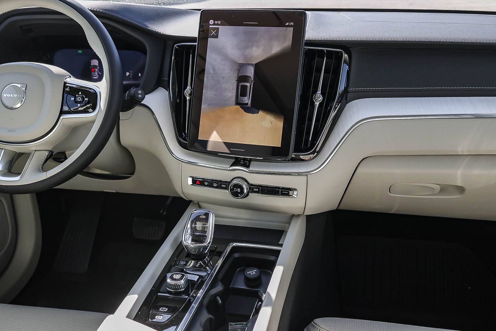 New 2026 Volvo XC60 B5 Ultra AWD/4WD image 22