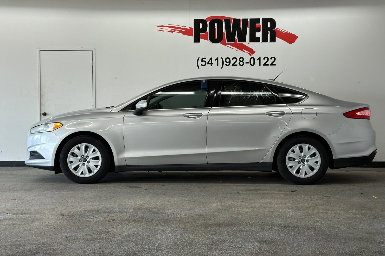 Used 2014 Ford Fusion S image 6