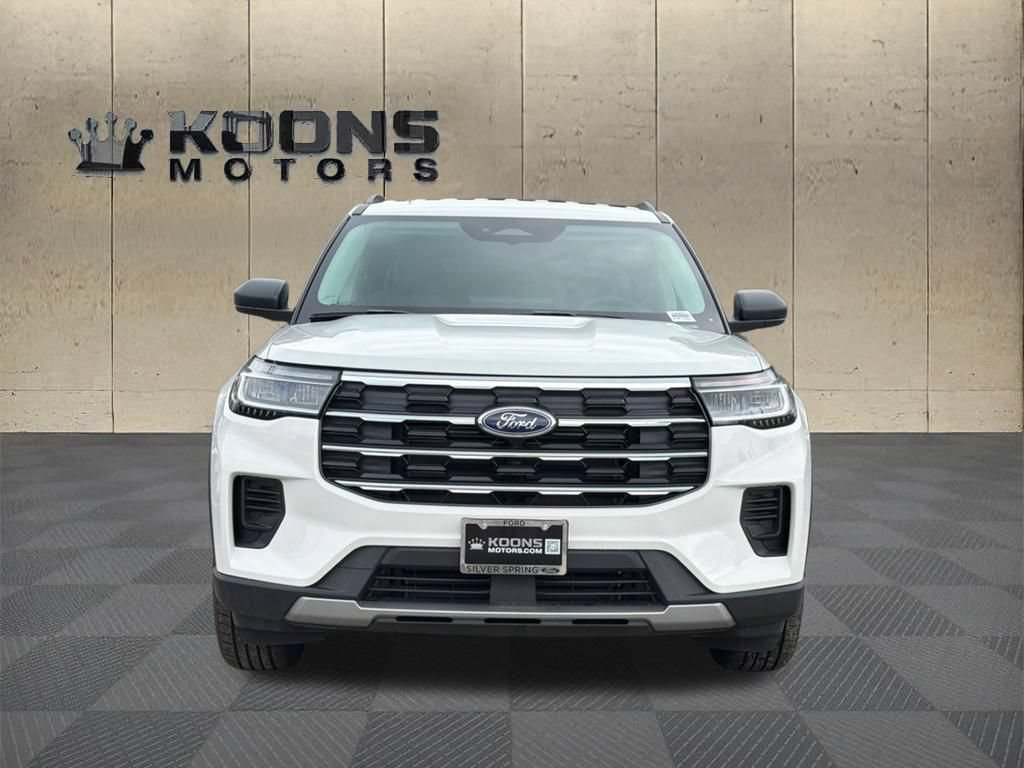 New 2026 Ford Explorer Active AWD/4WD image 3