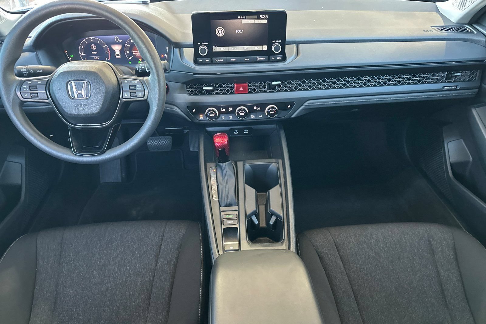 Used 2025 Honda Accord SE image 12