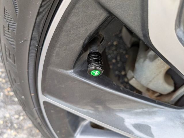 Used 2021 Toyota Corolla SE image 13