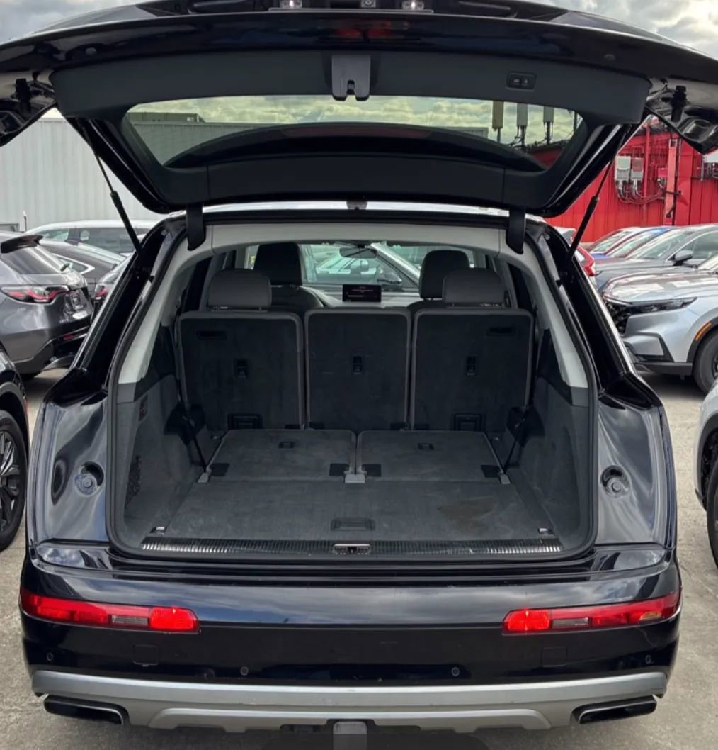 Used 2018 Audi Q7 3.0T Premium Plus w/ Premium Plus Package image 16