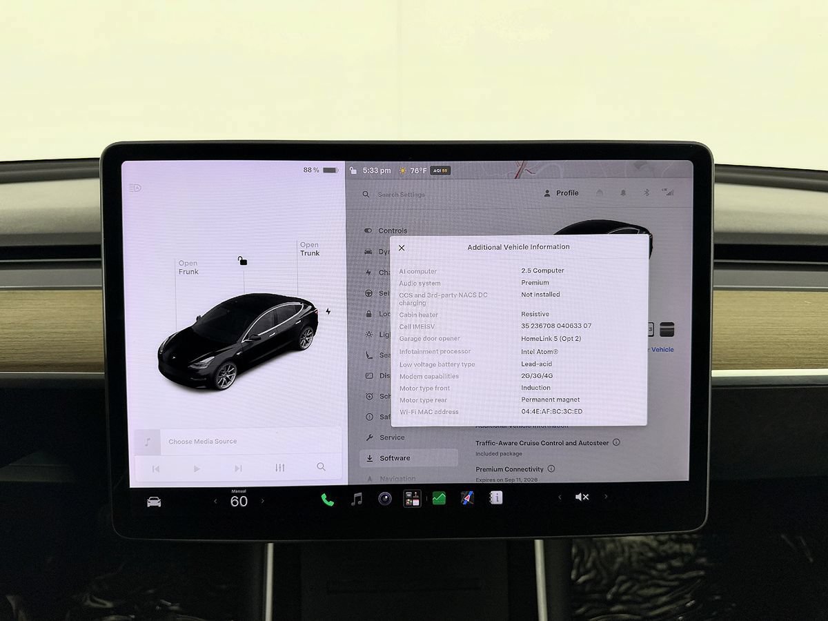 Used 2018 Tesla Model 3 Long Range AWD/4WD image 62