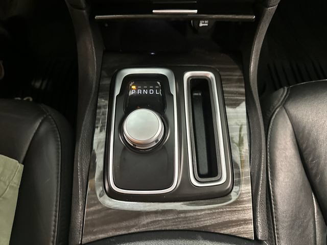 Used 2015 Chrysler 300 Limited w/ 300 Premium Group AWD/4WD image 20