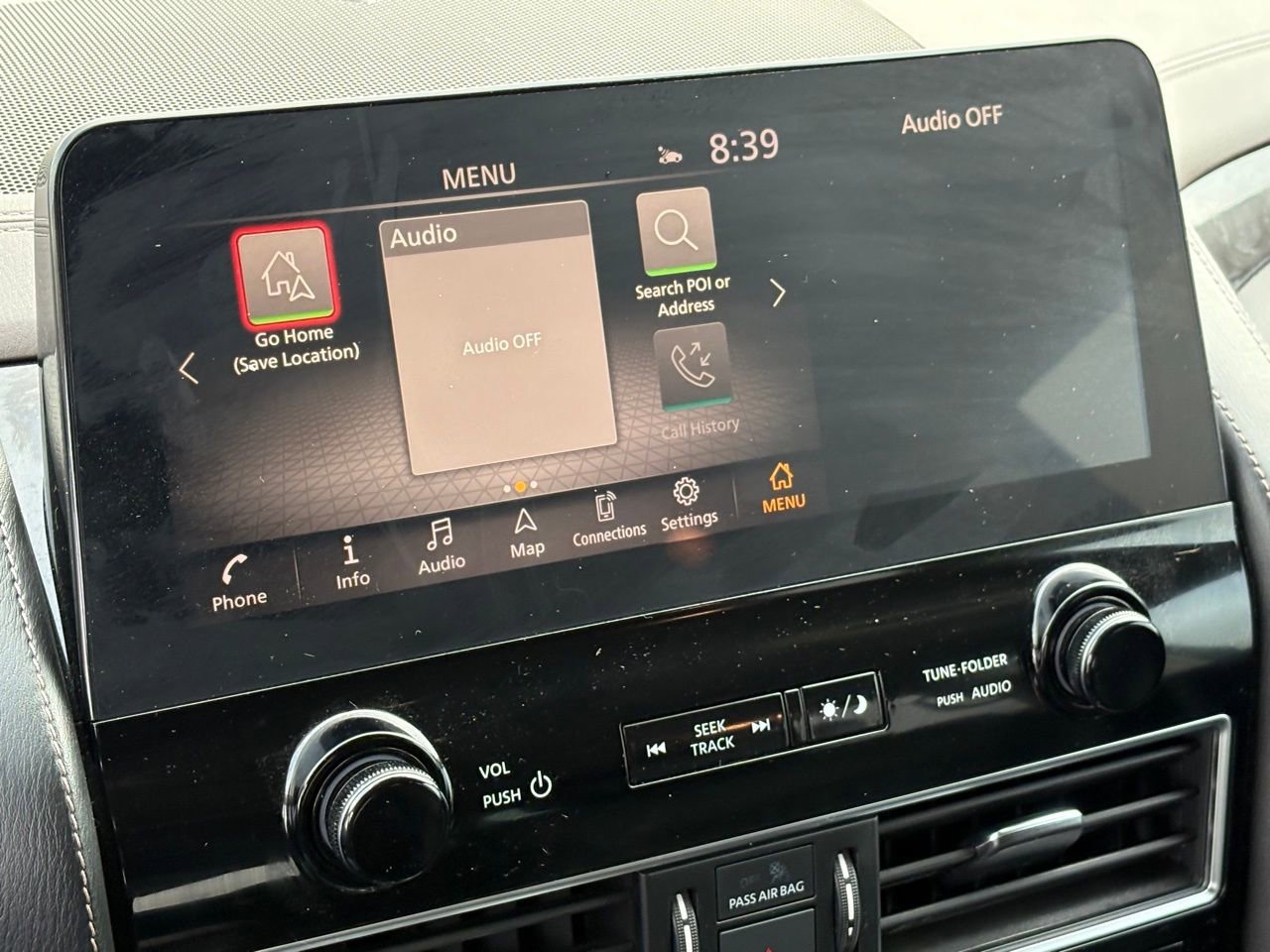 Used 2022 Nissan Armada Platinum w/ Captain's Chairs Package image 28