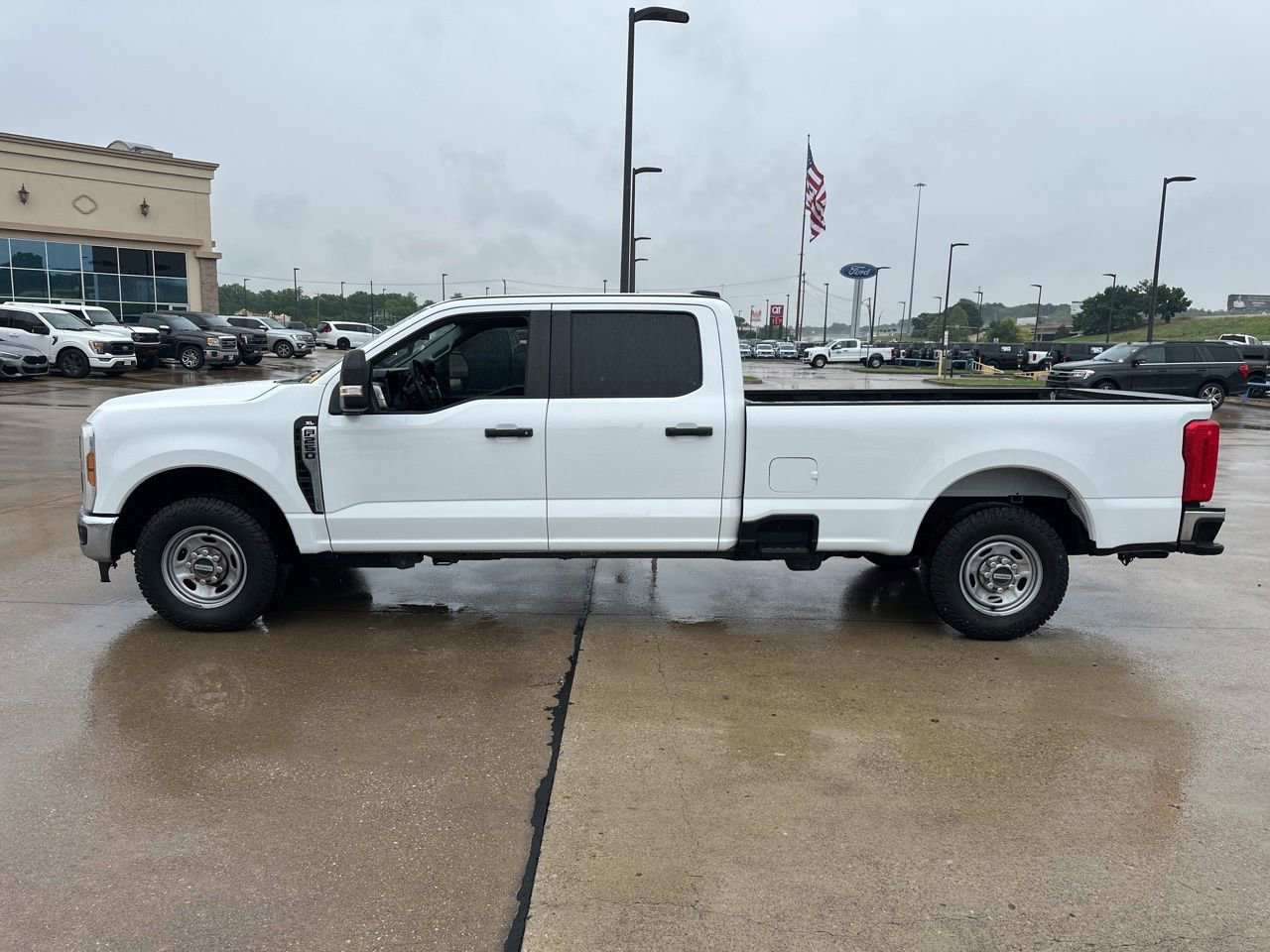 Used 2024 Ford F250 XL w/ XL Chrome Package RWD image 10