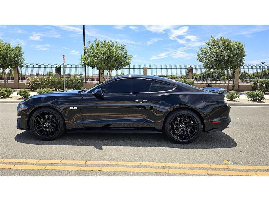 Used 2019 Ford Mustang GT image 4