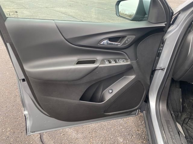 Certified 2024 Chevrolet Equinox LT w/ LPO, Floor Liner Package image 18