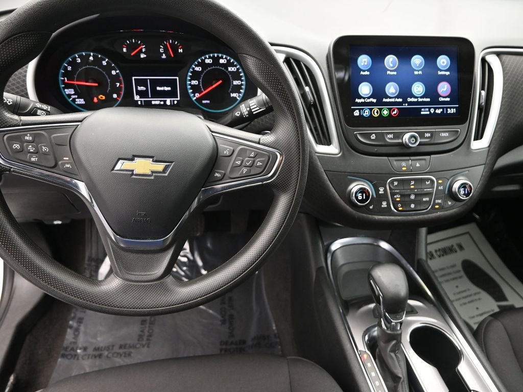 Used 2023 Chevrolet Malibu LT image 16