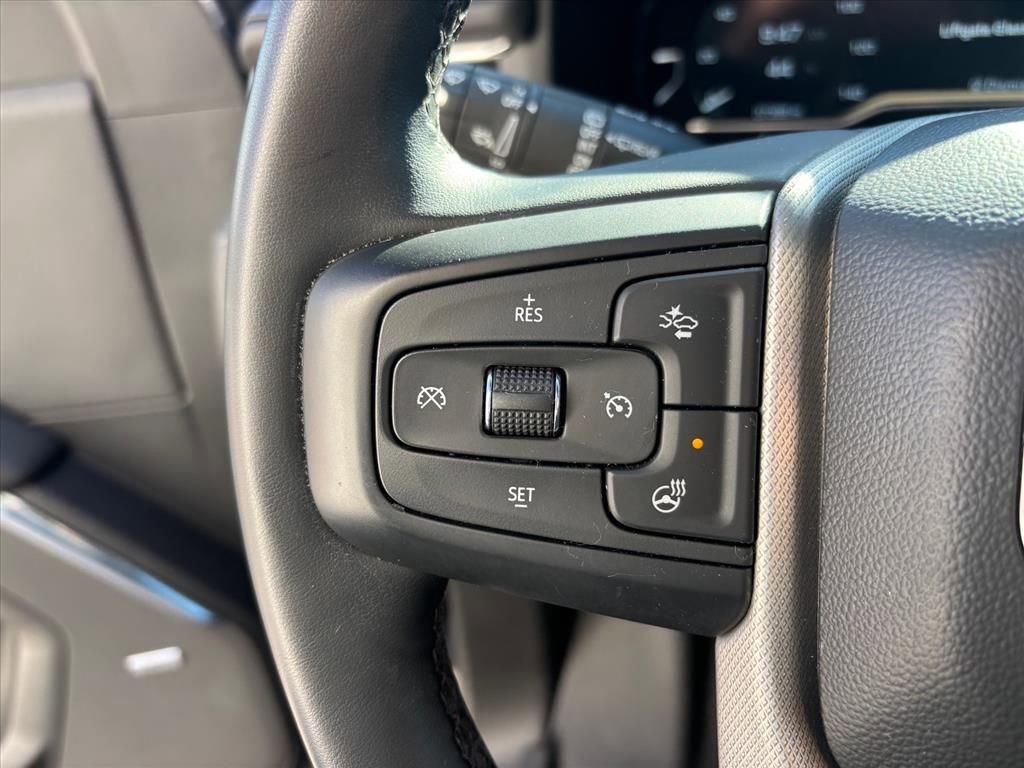 Used 2023 GMC Yukon Denali image 17