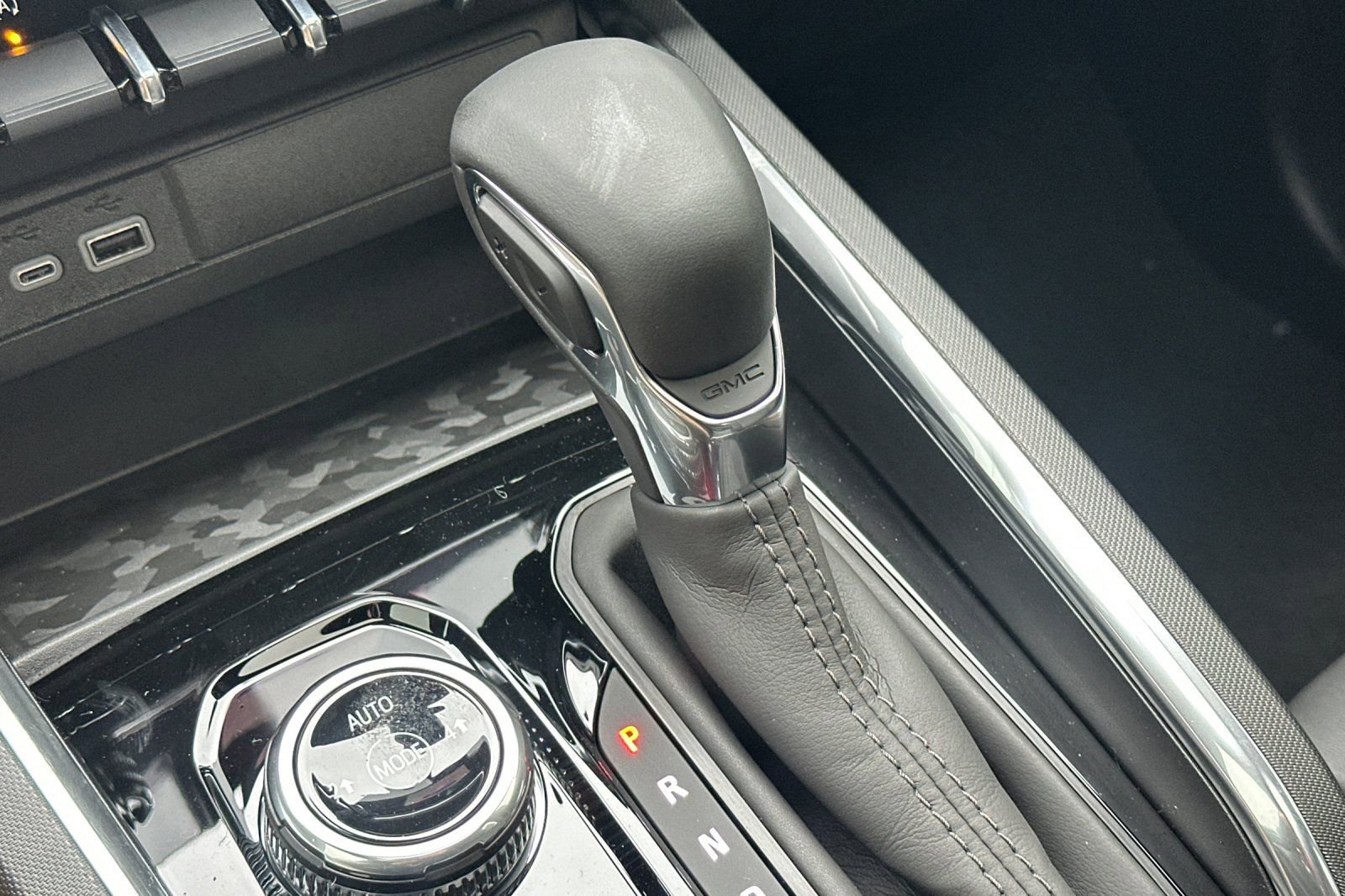 New 2026 GMC Canyon Elevation w/ Convenience Package image 23