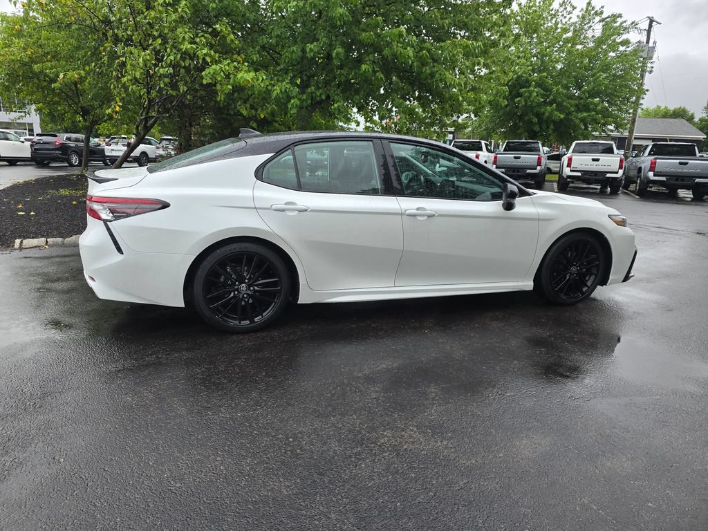 Used 2022 Toyota Camry XSE w/ Navigation Package AWD/4WD image 8
